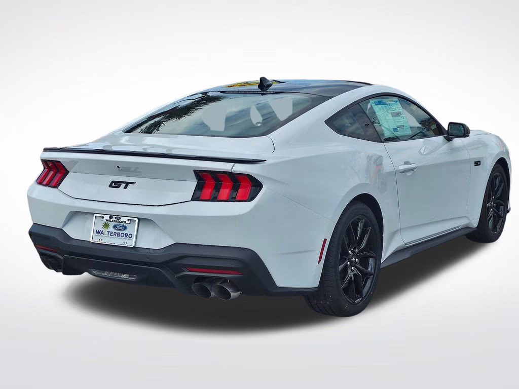 2026 Oxford White Ford Mustang GT RWD Coupe