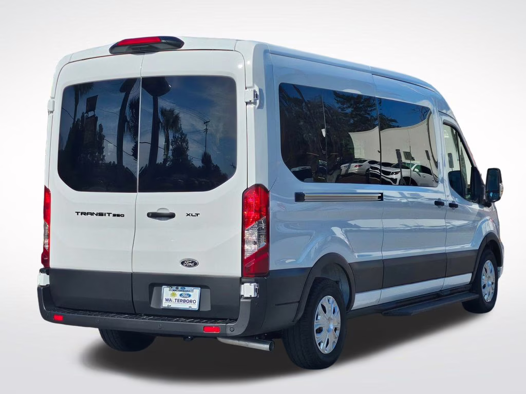 2026 Oxford White Ford Transit-350 XL RWD Crossover