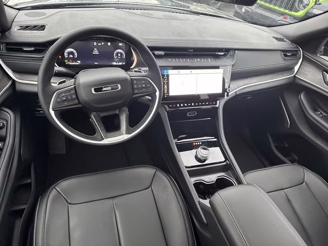 2026 Baltic Gray Metallic Clearcoat Jeep Grand Cherokee Limited RWD SUV