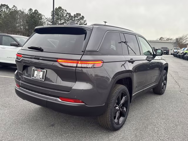 2026 Baltic Gray Metallic Clearcoat Jeep Grand Cherokee Limited RWD SUV