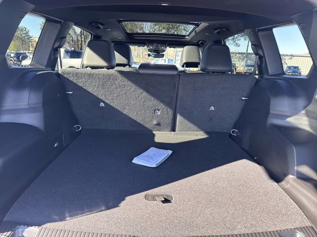 2026 Silver Zynith Clearcoat Jeep Cherokee Limited 4X4 SUV