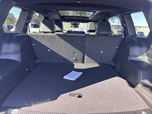 2026 Silver Zynith Clearcoat Jeep Cherokee Limited 4X4 SUV