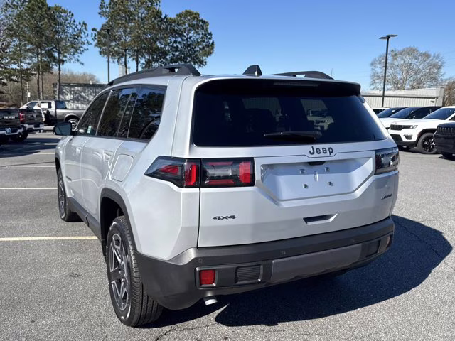 2026 Silver Zynith Clearcoat Jeep Cherokee Limited 4X4 SUV