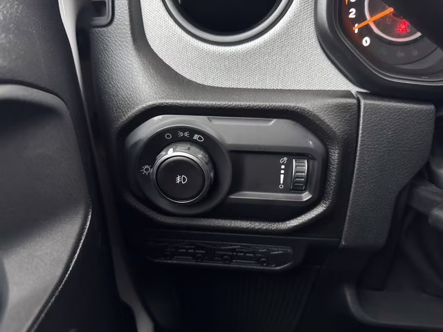 2026 Bright White Clearcoat Jeep Wrangler Sport 4X4 Convertible