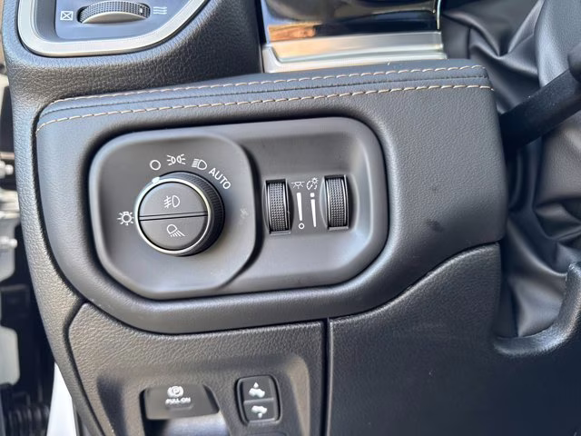 2026 Ivory White Tri-Coat Pearlcoat Ram 1500 Tungsten 4X4 Truck