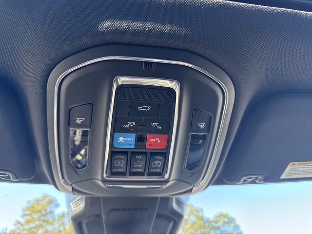 2026 Silver Zynith Clearcoat Jeep Cherokee Limited 4X4 SUV