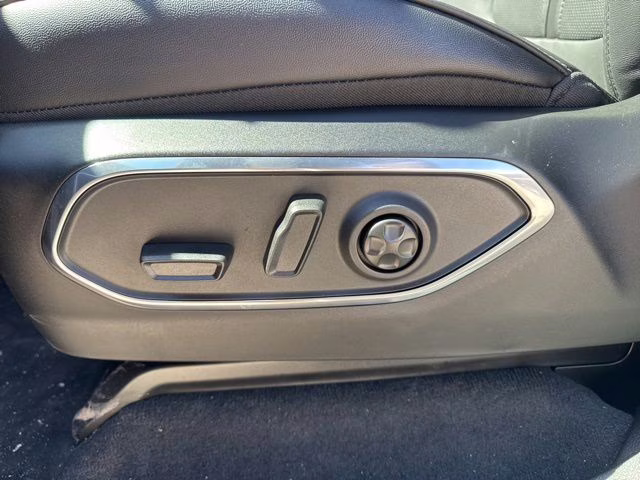 2026 Gray Metallic Jeep Grand Wagoneer Base RWD SUV