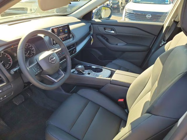 2026 Boulder Gray Pearl Nissan Rogue SV FWD SUV