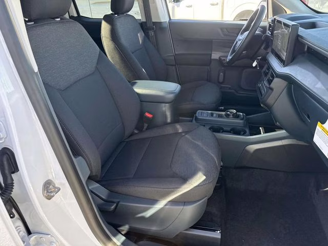 2026 Oxford White Ford Maverick XL AWD Truck