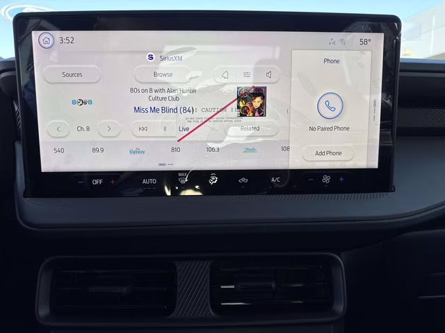 2026 Oxford White Ford Maverick XL AWD Truck