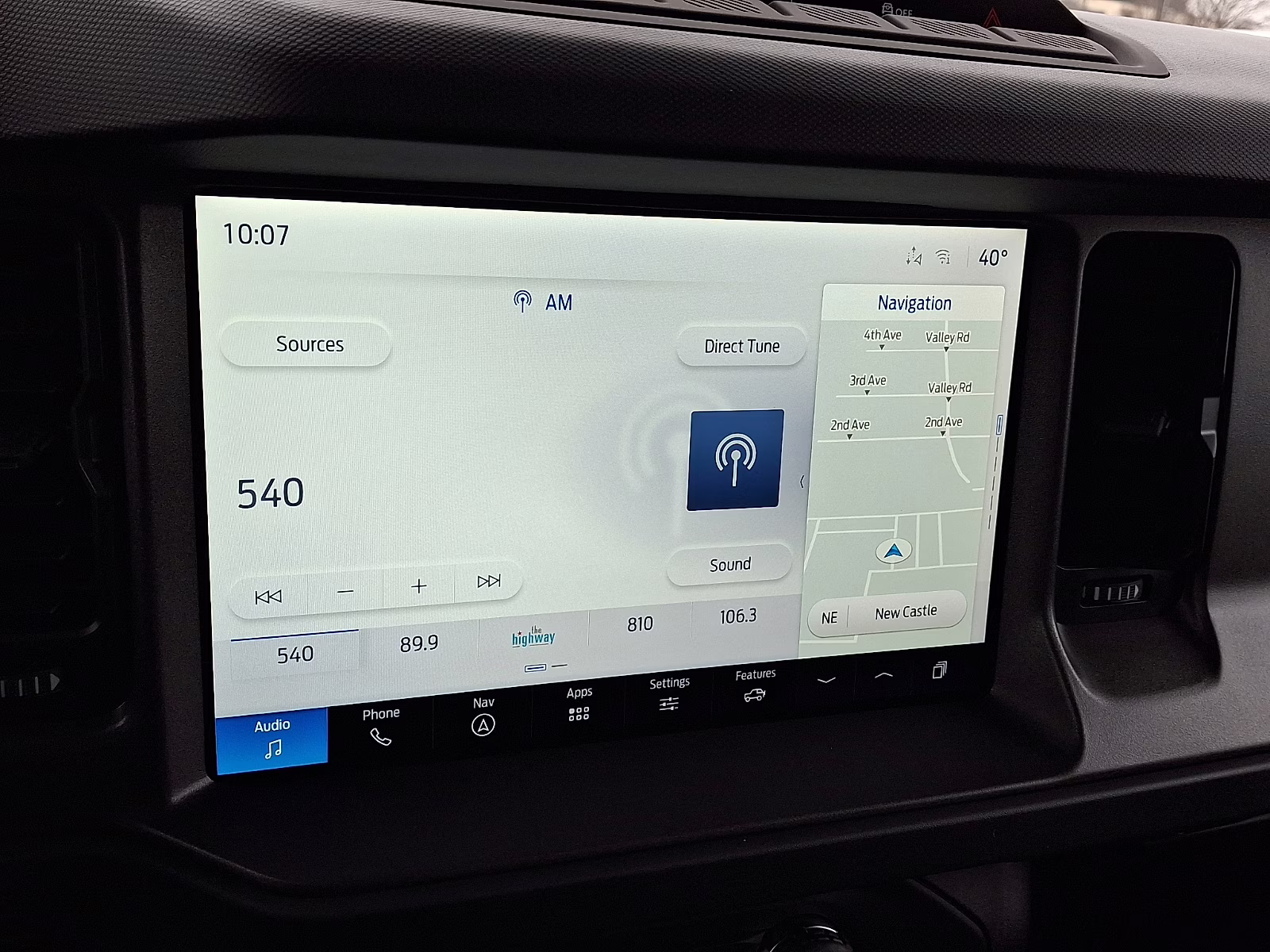 2025 Oxford White - YZ Ford Bronco Badlands 4X4