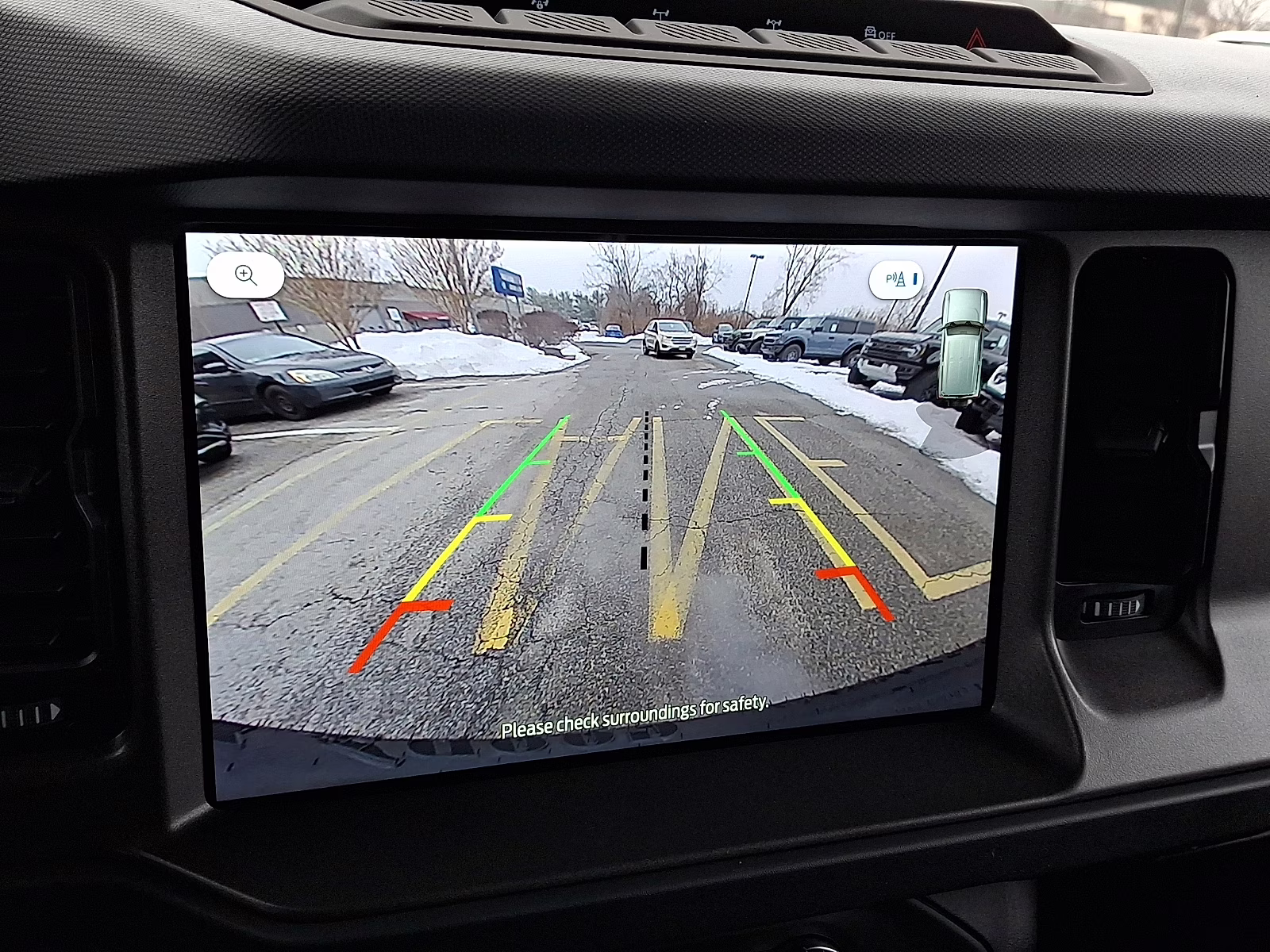 2025 Oxford White - YZ Ford Bronco Badlands 4X4