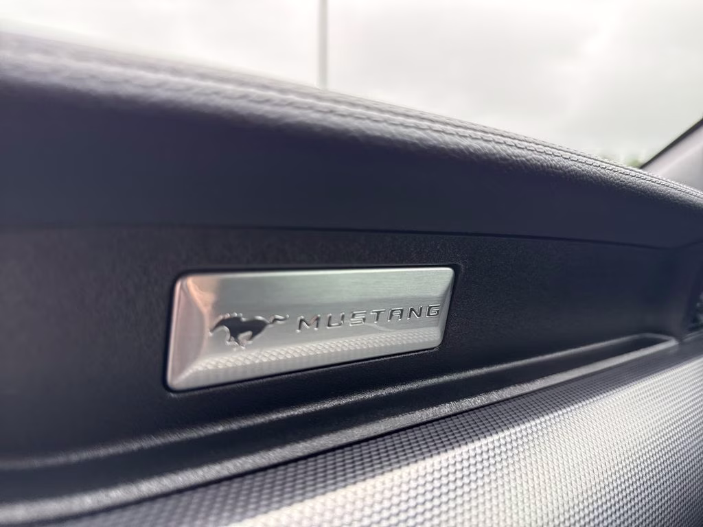 2021 Oxford White Ford Mustang GT RWD Coupe