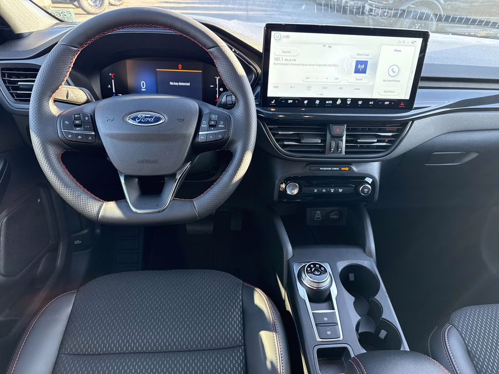 2026 Star White Metallic Tri-Coat Ford Escape ST-Line FWD SUV