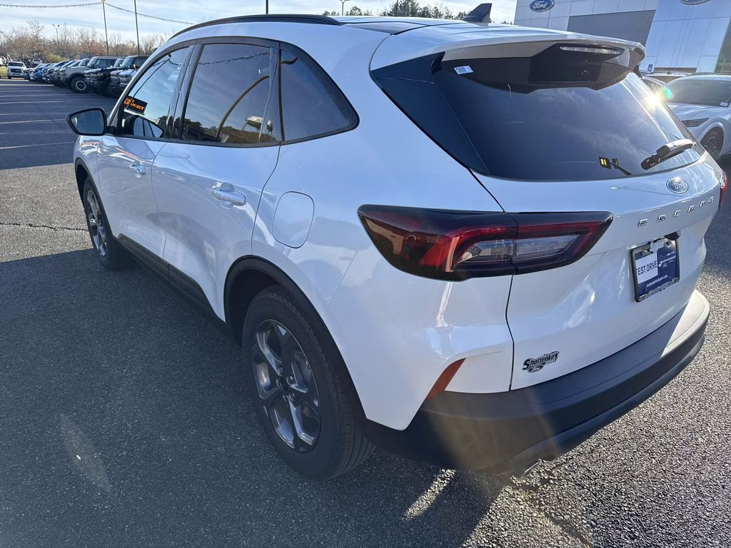 2026 Star White Metallic Tri-Coat Ford Escape ST-Line FWD SUV