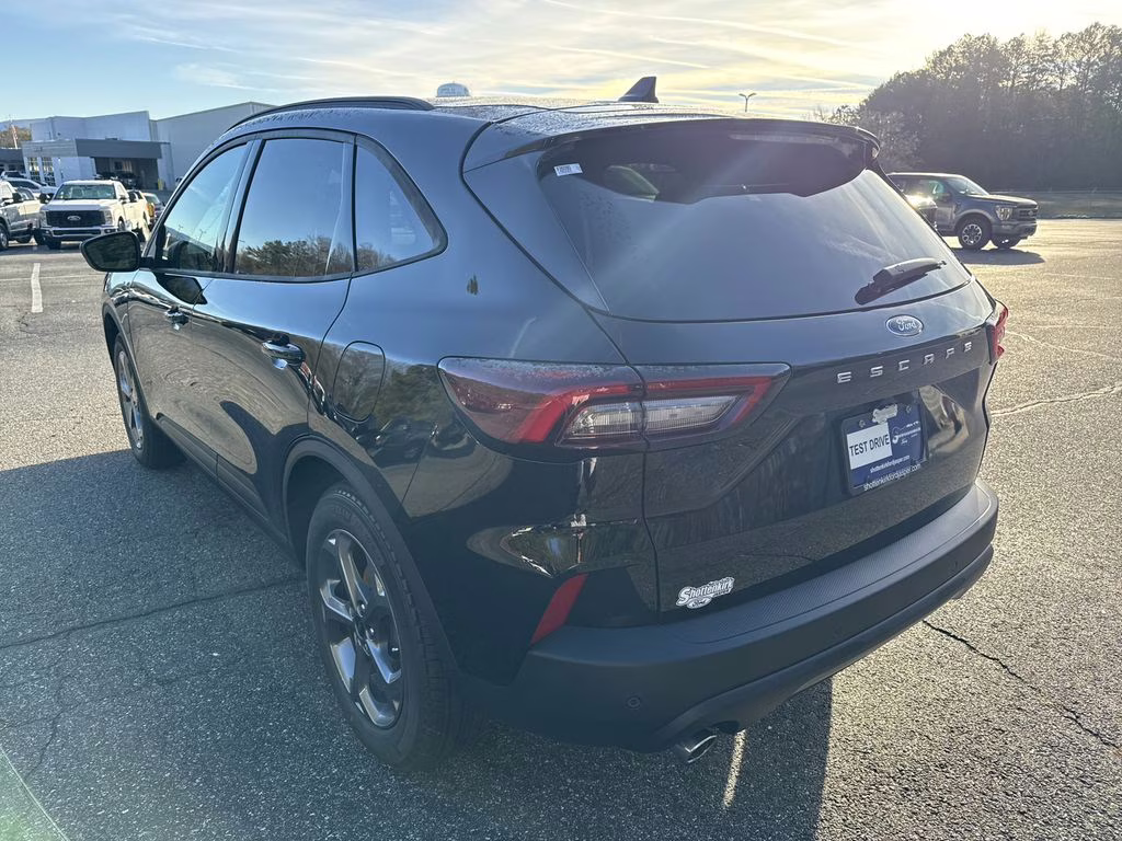2026 Agate Black Metallic Ford Escape ST-Line FWD SUV