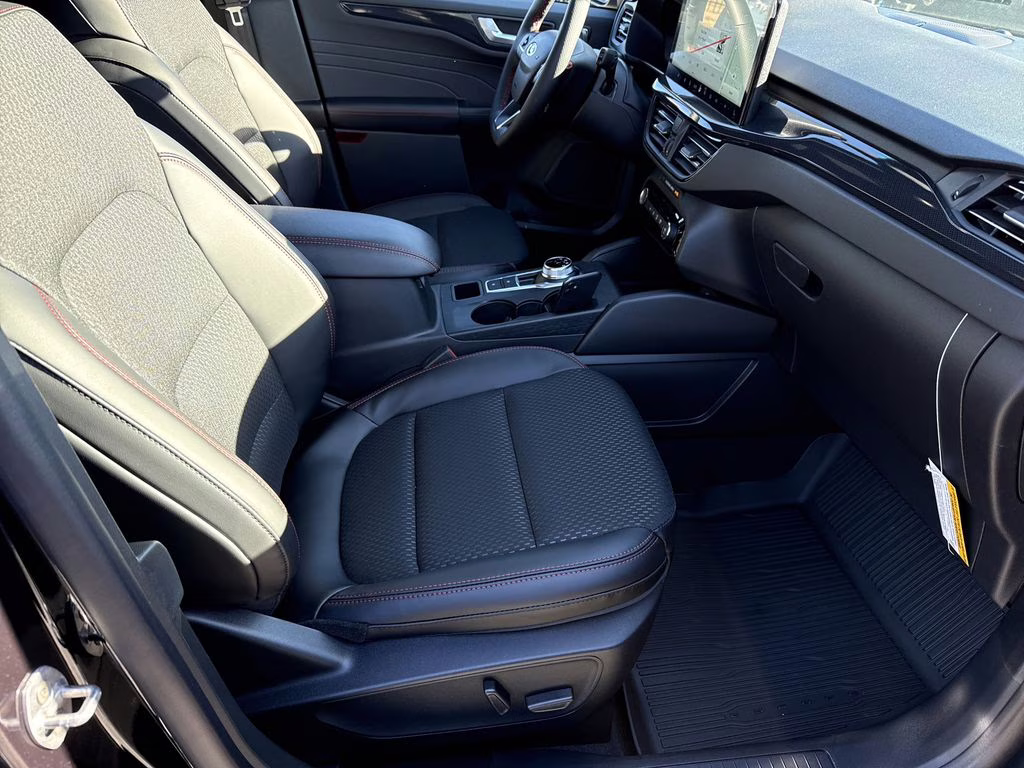 2026 Agate Black Metallic Ford Escape ST-Line Select AWD SUV