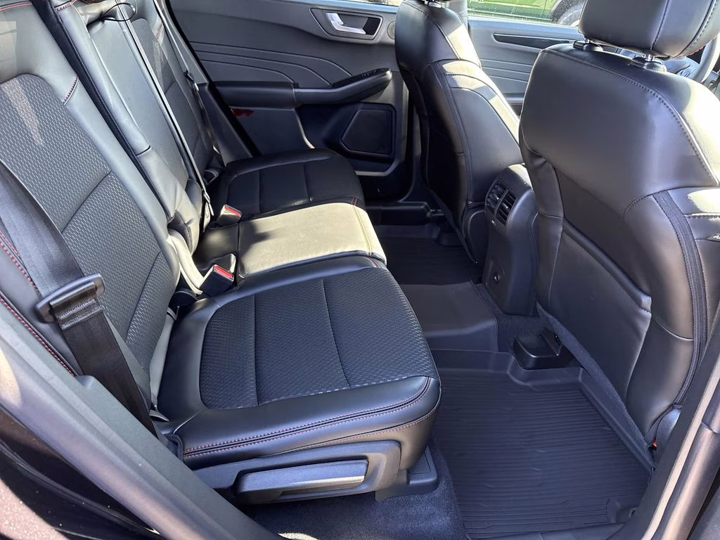 2026 Agate Black Metallic Ford Escape ST-Line Select AWD SUV