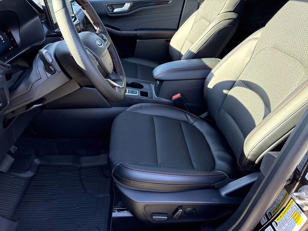 2026 Agate Black Metallic Ford Escape ST-Line Select AWD SUV