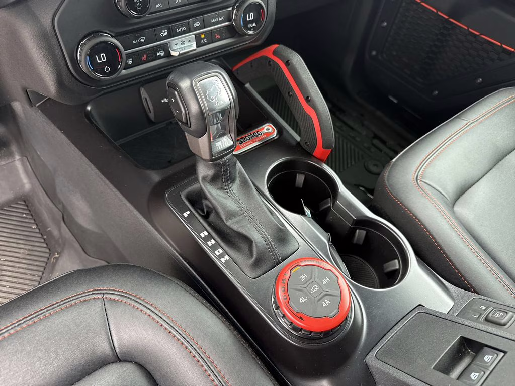 2025 Oxford White Ford Bronco Stroppe Edition 4X4 SUV