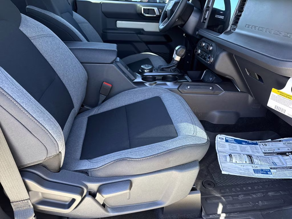 2025 Desert Sand Ford Bronco Base 4X4 SUV