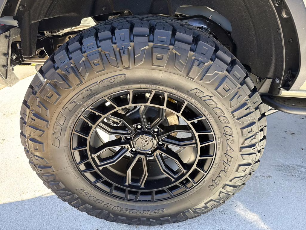 2025 Desert Sand Ford Bronco Base 4X4 SUV