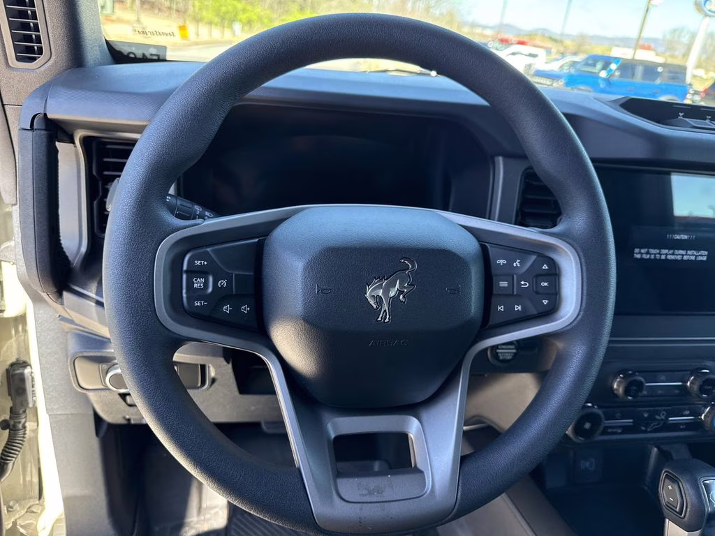 2025 Desert Sand Ford Bronco Base 4X4 SUV