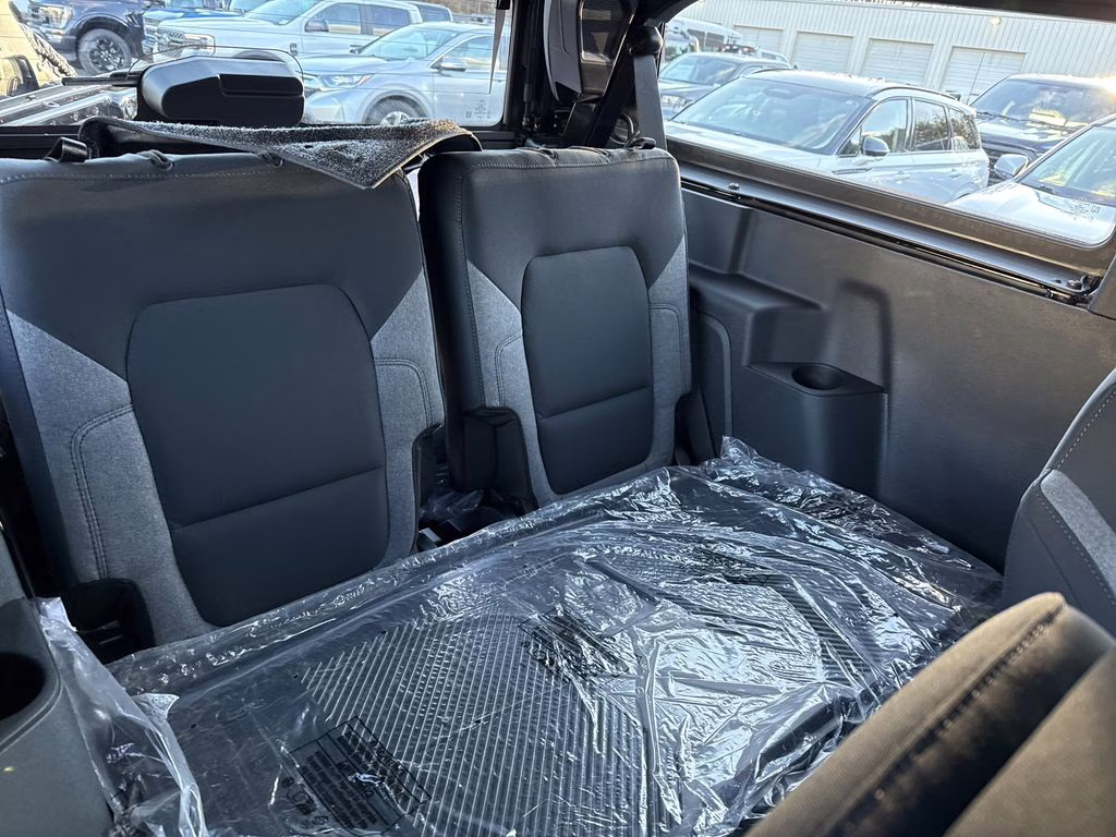 2025 Shadow Black Ford Bronco Base 4X4 SUV