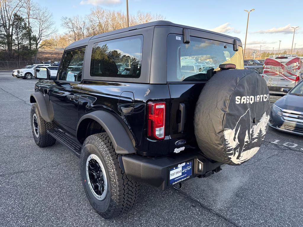 2025 Shadow Black Ford Bronco Base 4X4 SUV