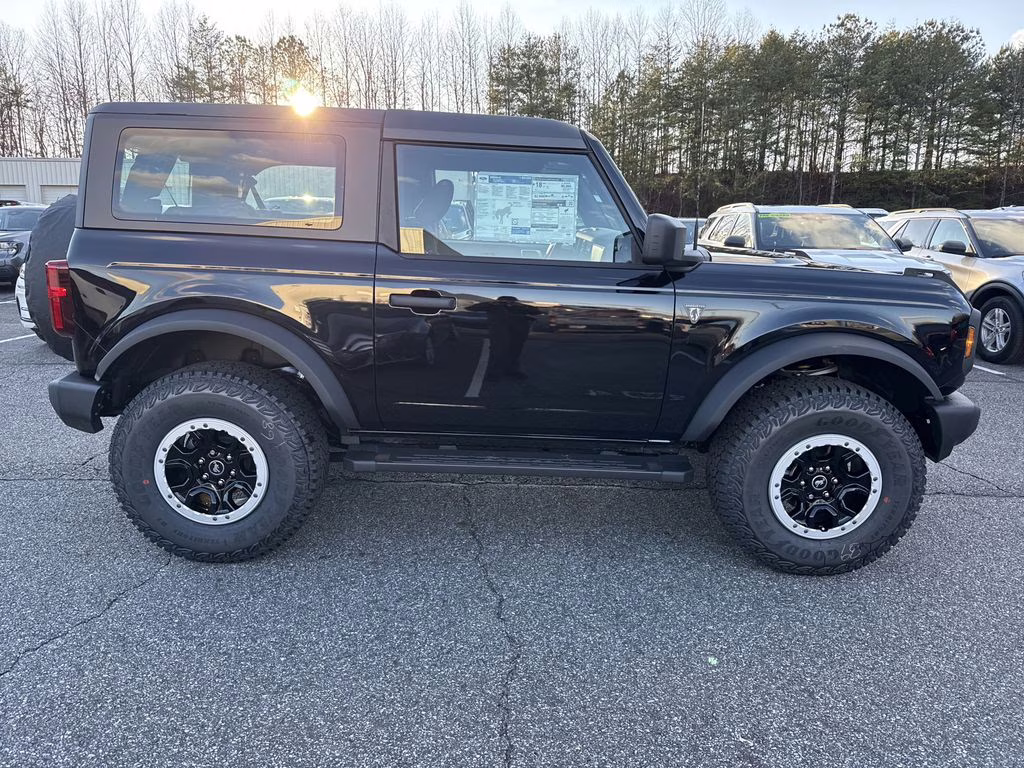 2025 Shadow Black Ford Bronco Base 4X4 SUV