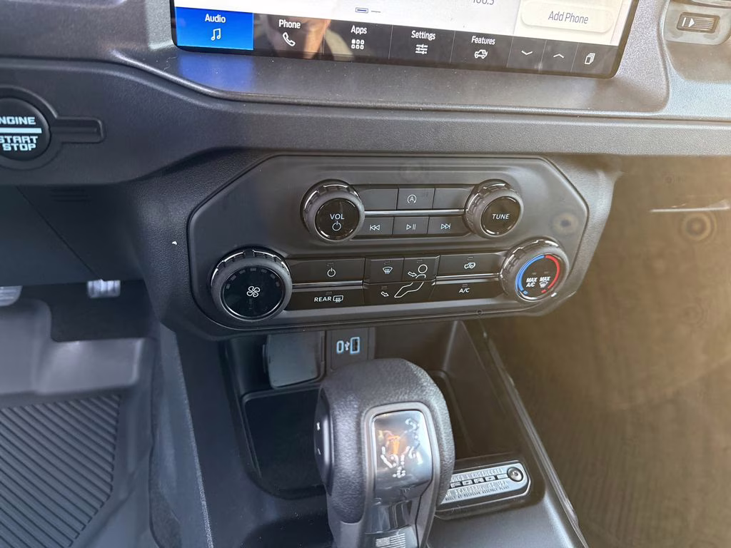 2025 Oxford White Ford Bronco Base 4X4 SUV