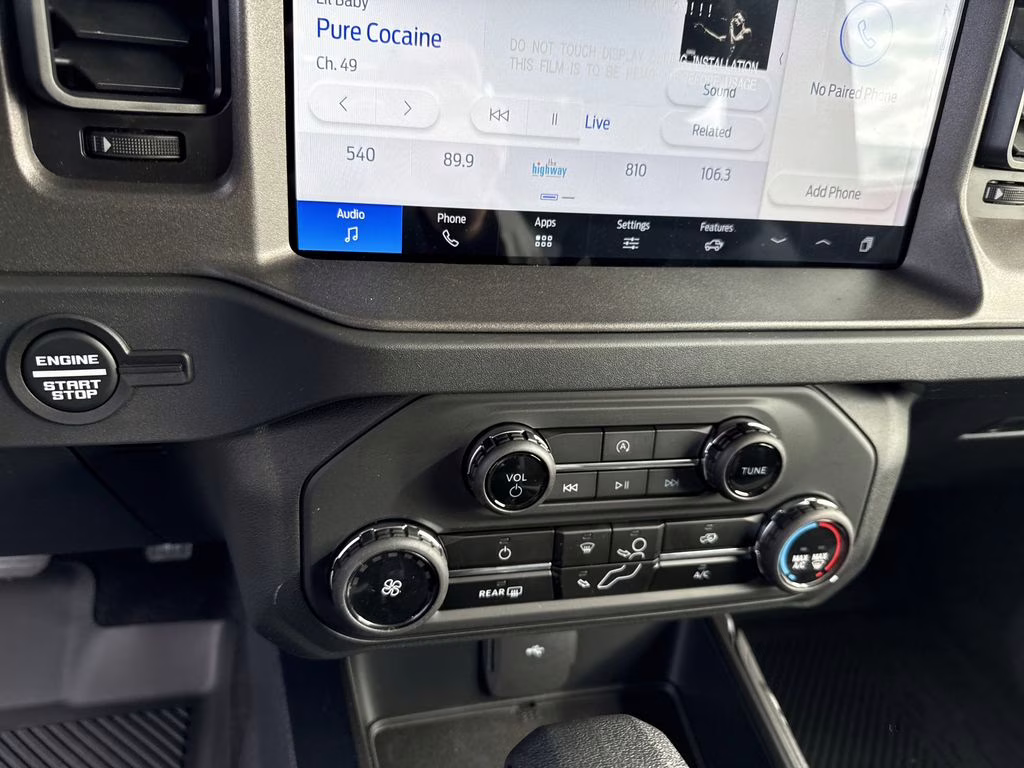 2025 Oxford White Ford Bronco Base 4X4 SUV