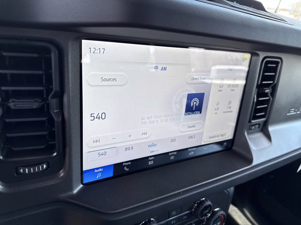 2025 Azure Gray Metallic Tri-Coat Ford Bronco Base 4X4 SUV