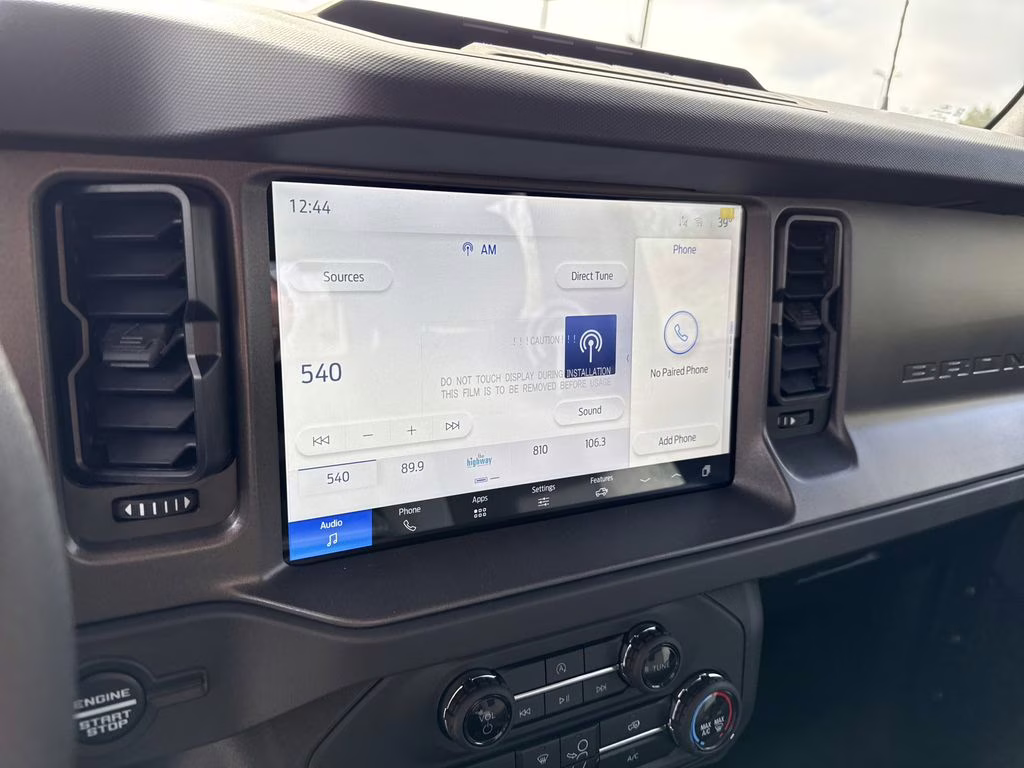 2025 Azure Gray Metallic Tri-Coat Ford Bronco Base 4X4 SUV