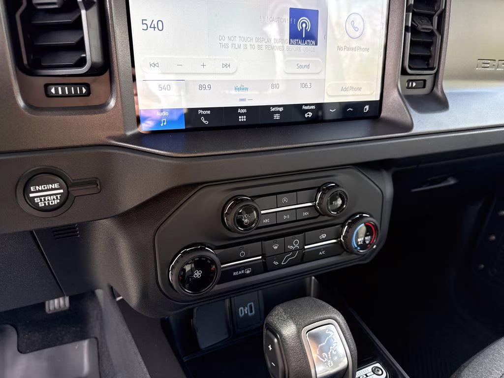 2025 Azure Gray Metallic Tri-Coat Ford Bronco Base 4X4 SUV