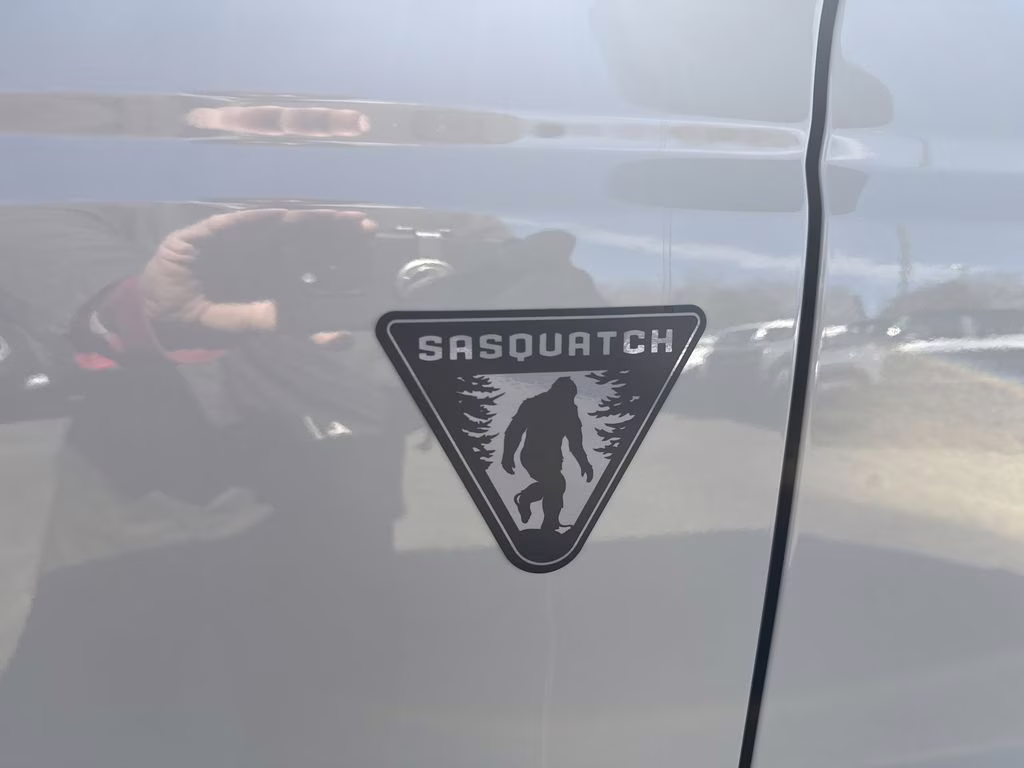 2025 Desert Sand Ford Bronco Base 4X4 SUV