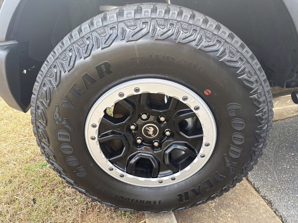 2025 Shadow Black Ford Bronco Base 4X4 SUV