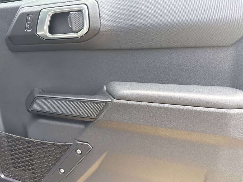 2025 Shadow Black Ford Bronco Base 4X4 SUV