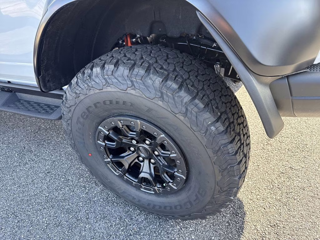 2025 Oxford White Ford Bronco Raptor 4X4 SUV