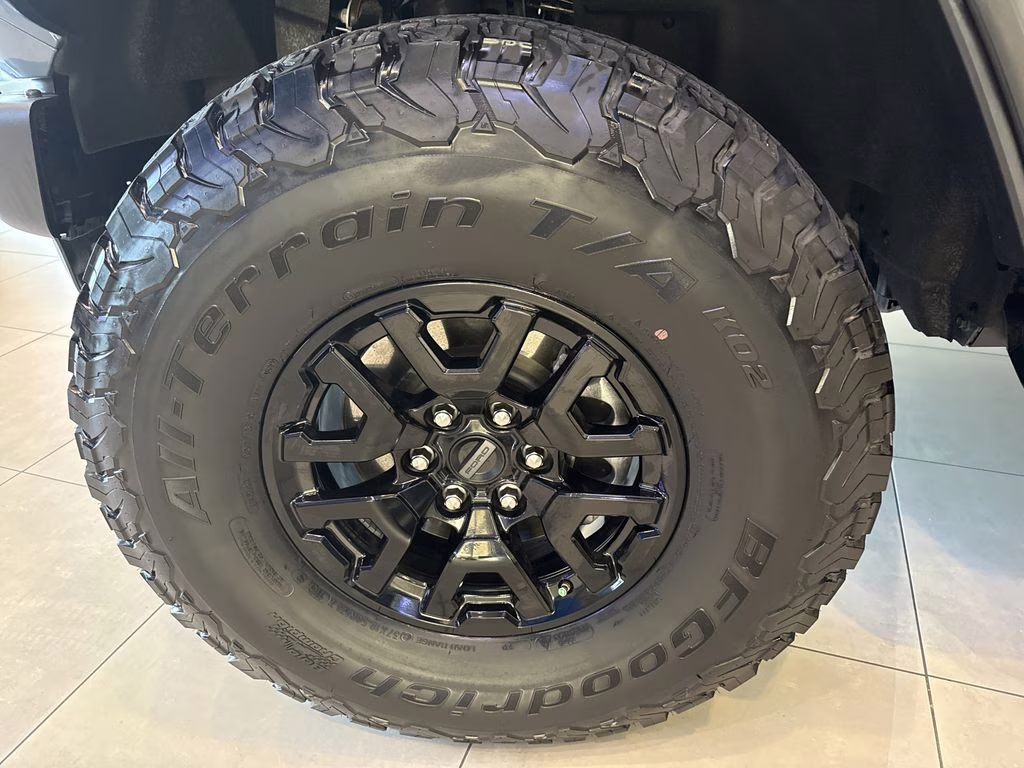 2023 Azure Gray Metallic Tri-Coat Ford Bronco Raptor 4X4 SUV