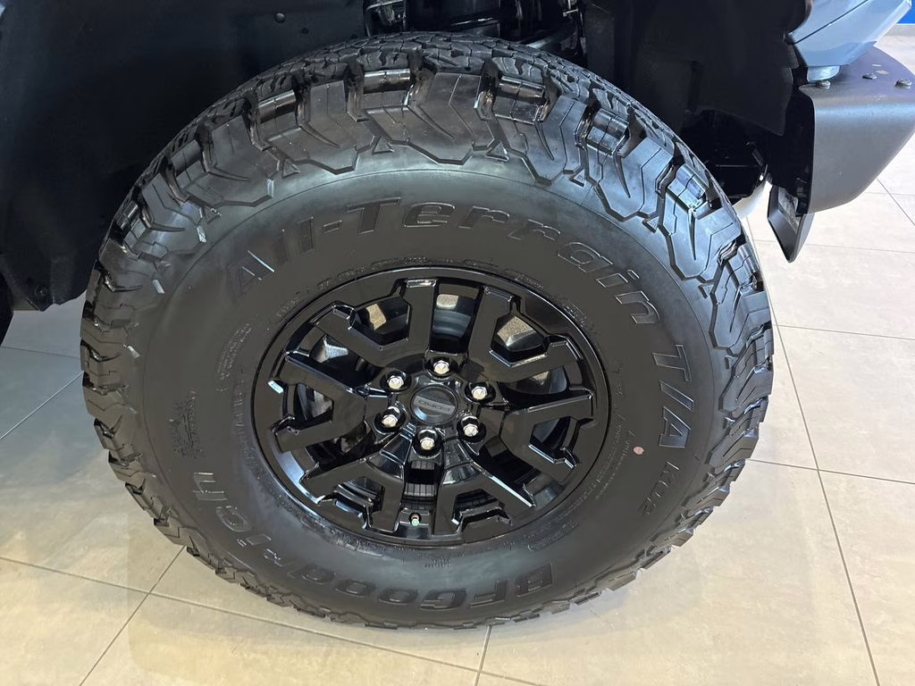 2023 Azure Gray Metallic Tri-Coat Ford Bronco Raptor 4X4 SUV