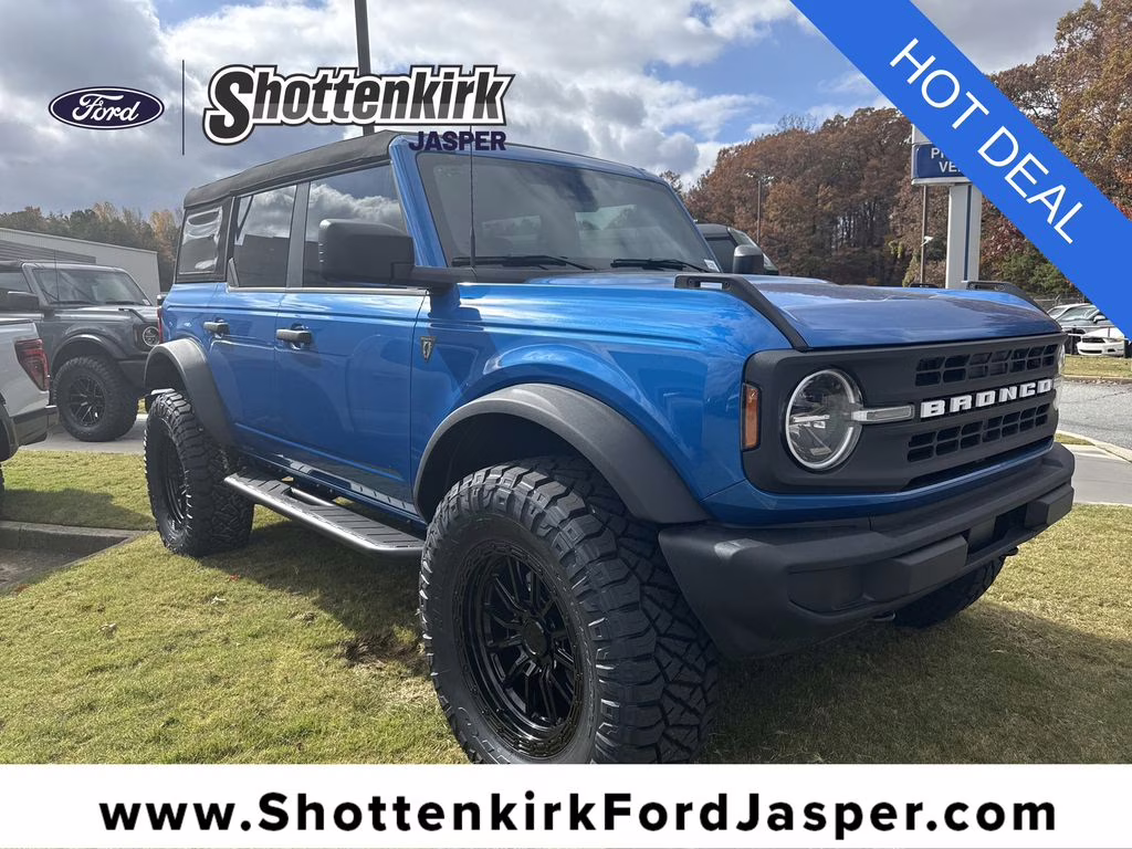 2025 Velocity Blue Metallic Ford Bronco Base 4X4 SUV