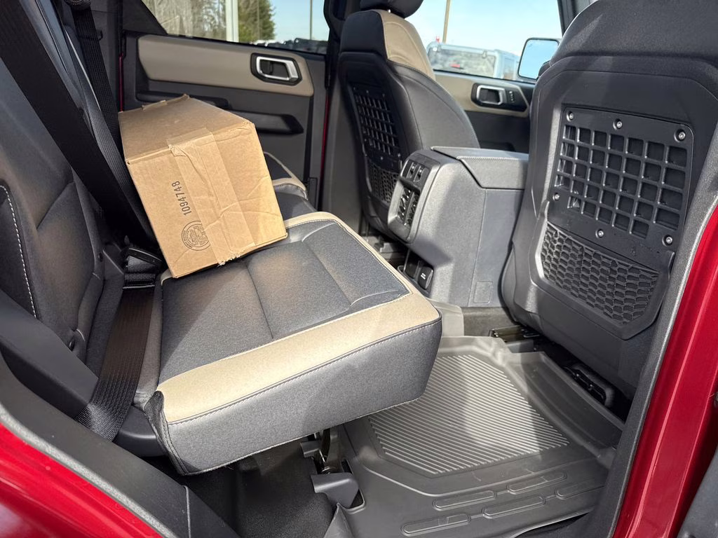 2025 Ruby Red Metallic Tinted Clearcoat Ford Bronco Big Bend 4X4 SUV