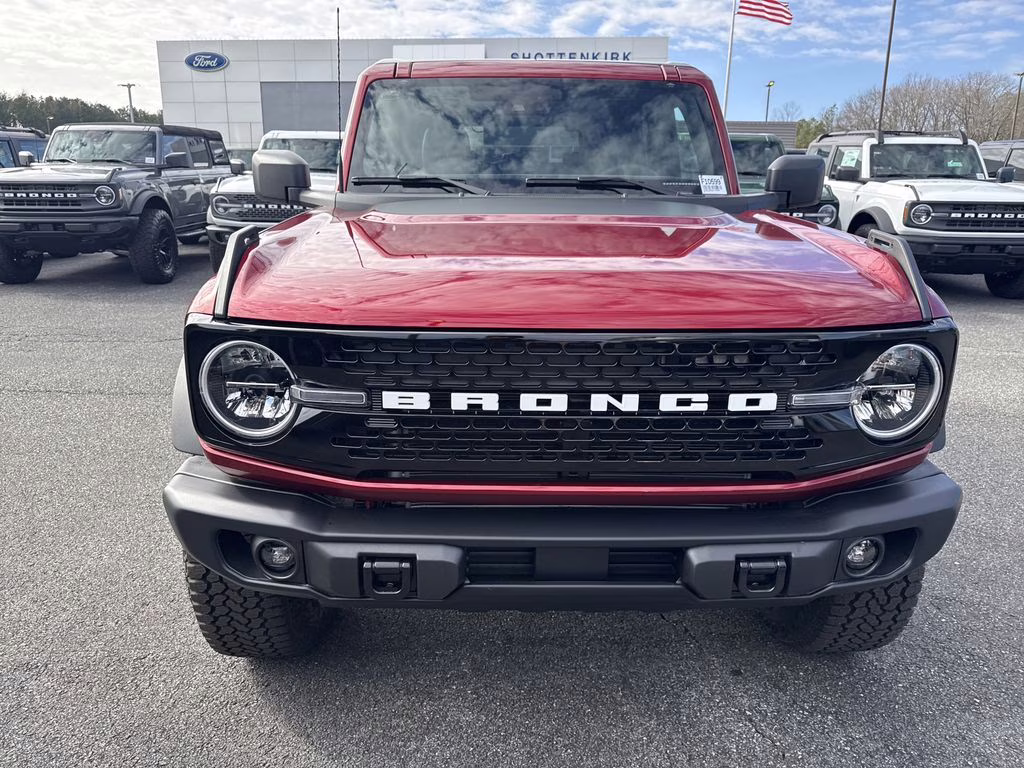 2025 Ruby Red Metallic Tinted Clearcoat Ford Bronco Big Bend 4X4 SUV