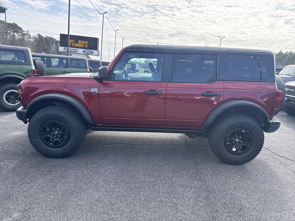 2025 Ruby Red Metallic Tinted Clearcoat Ford Bronco Big Bend 4X4 SUV