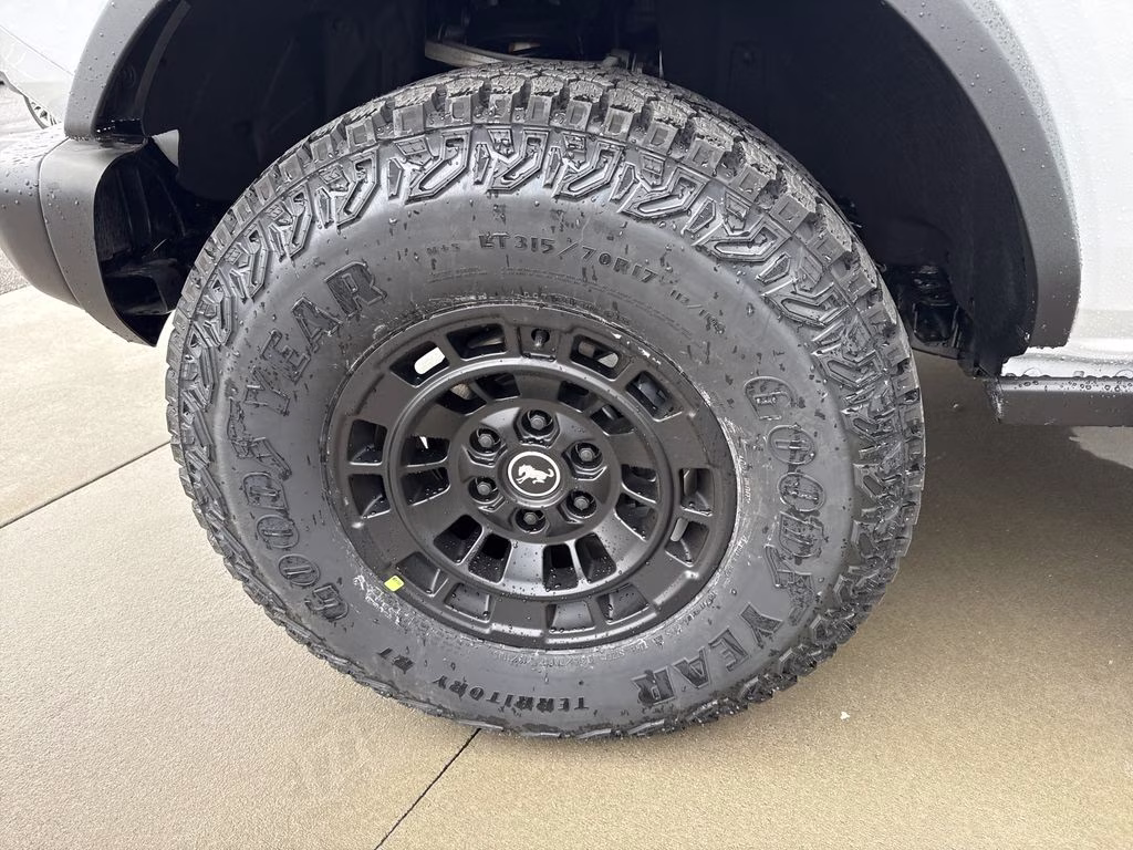 2025 Oxford White Ford Bronco Big Bend 4X4 SUV