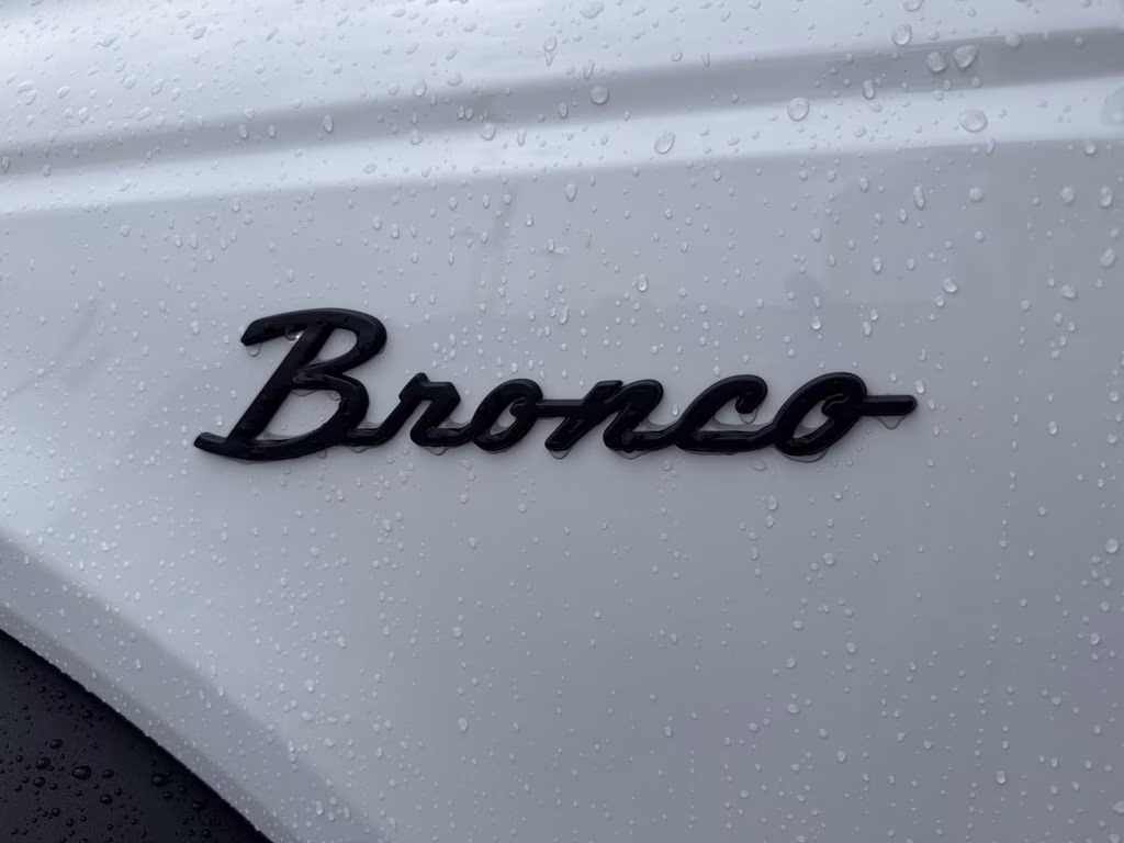 2025 Oxford White Ford Bronco Big Bend 4X4 SUV