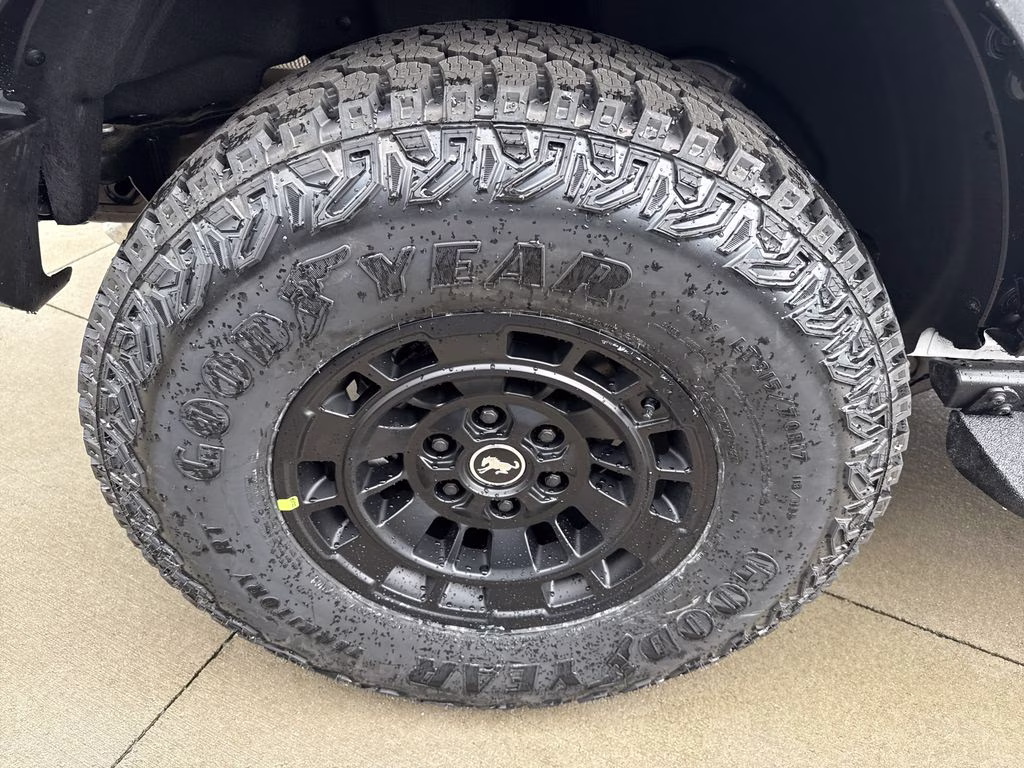 2025 Oxford White Ford Bronco Big Bend 4X4 SUV