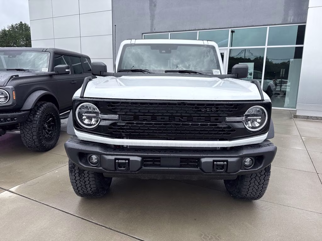 2025 Oxford White Ford Bronco Big Bend 4X4 SUV