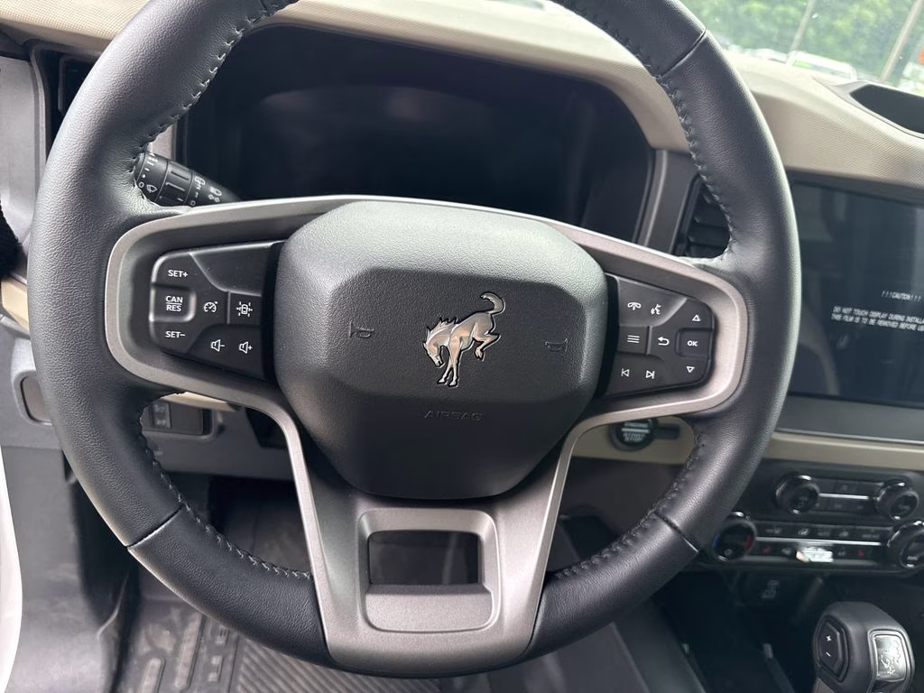 2025 Oxford White Ford Bronco Big Bend 4X4 SUV